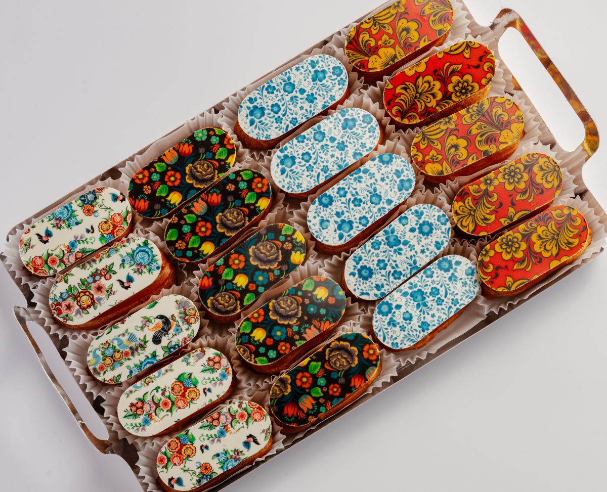 НАБОР МИНИ-ЭКЛЕРОВ ИЗ СОБСТВЕННОЙ КОНДИТЕРСКОЙ